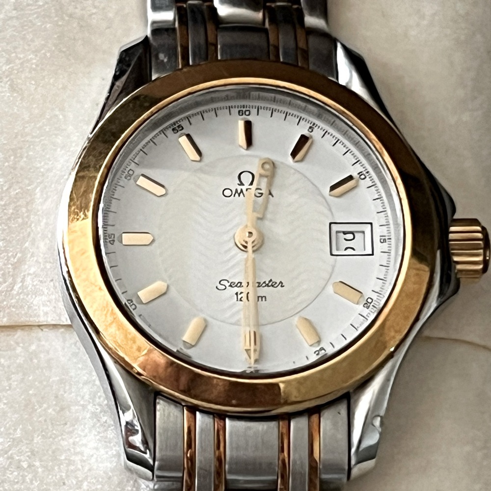 Omega Seamaster Ladies Two Tone 26mm Watch with box and paperwork